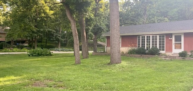144 N Maple Ave, Unit 1215 in Bloomingdale, IL - Building Photo - Building Photo