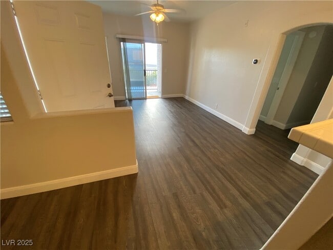 property at 2201 Ramsgate Dr