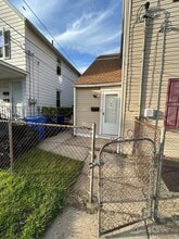 701 W 2nd St in Florence, NJ - Building Photo - Building Photo