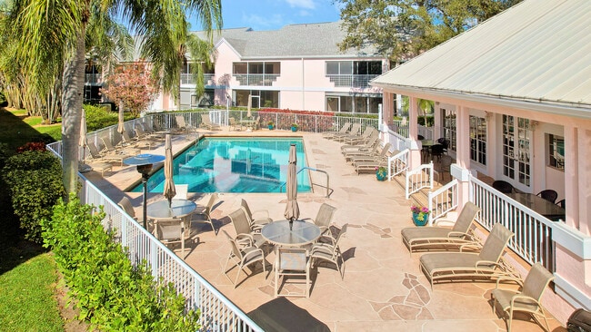101 Muirfield Ct, Unit 101 C Muirfield Ct in Jupiter, FL - Foto de edificio - Building Photo