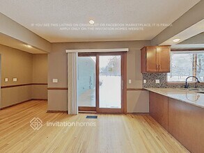 7015 W Shadow Lake Dr, Unit 406 in Lino Lakes, MN - Building Photo - Building Photo