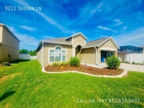 9211 Seeger Ln in Land O Lakes, FL - Building Photo - Building Photo