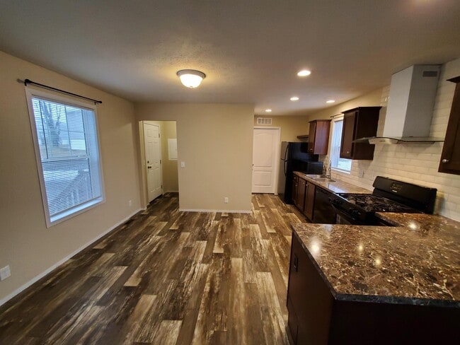 8 Parakeet Hill Dr in Orion Township, MI - Building Photo - Building Photo