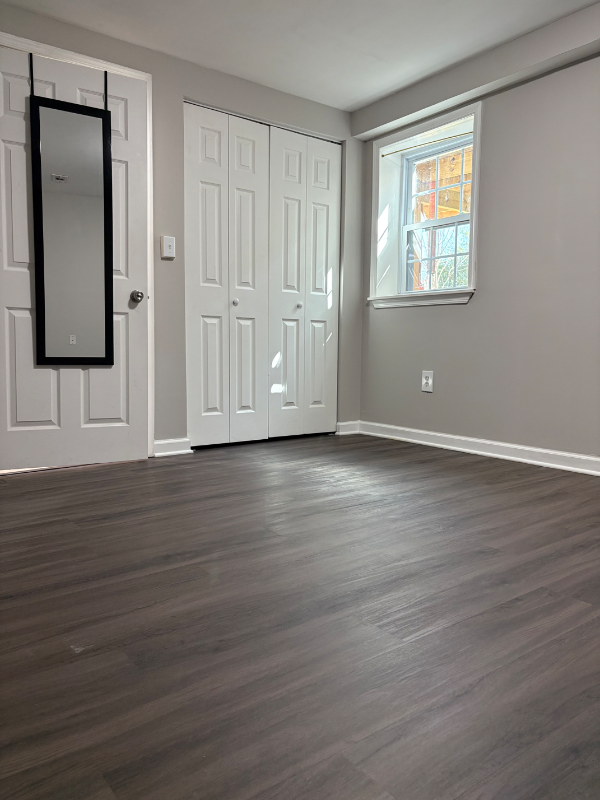 property at 10921 Middlegate Dr