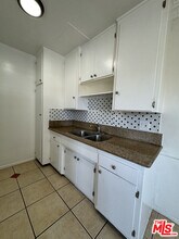 4205 Alexandria Pl in Los Angeles, CA - Building Photo - Building Photo