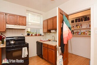 6310 N Glenwood Ave, Unit 2 in Chicago, IL - Building Photo - Building Photo
