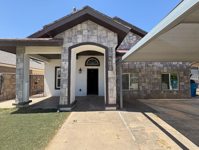 10418 Carter Scott Pl in Socorro, TX - Building Photo - Building Photo