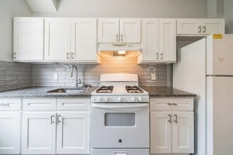 309 14th St in Union City, NJ - Building Photo - Building Photo