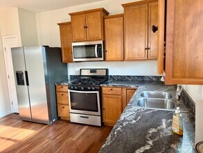 1451 Kelci Jayne Dr in Pataskala, OH - Building Photo - Building Photo