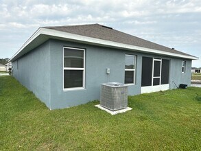 2107 Cartgate Ln in Winter Haven, FL - Building Photo - Building Photo