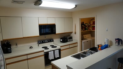 106 Kelly Ct in Wyomissing, PA - Building Photo - Building Photo