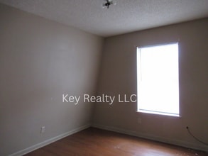 214 Lee St in Pineville, LA - Building Photo - Building Photo