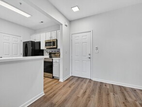 14327 San Paolo Ln in Charlotte, NC - Foto de edificio - Building Photo