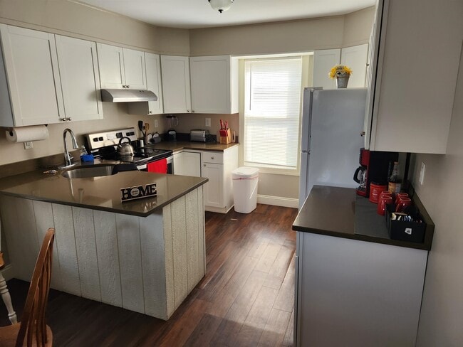 661 Hevey St in Manchester, NH - Building Photo - Building Photo