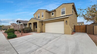 19810 W Verde Ln in Buckeye, AZ - Building Photo - Building Photo