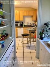 91 Wallingford Rd, Unit 3 in Boston, MA - Foto de edificio - Building Photo