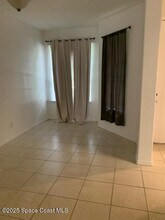 8076 104th Ct in Vero Beach, FL - Building Photo - Building Photo