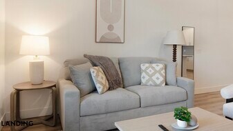 10670 Jake Jabs Blvd in Longmont, CO - Building Photo