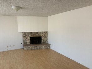 3713 Cardinal Ave in Bakersfield, CA - Building Photo - Building Photo