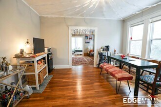 10 Donnybrook Rd in Boston, MA - Building Photo - Building Photo