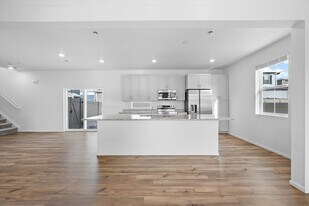 22293 E 38th Pl in Aurora, CO - Building Photo