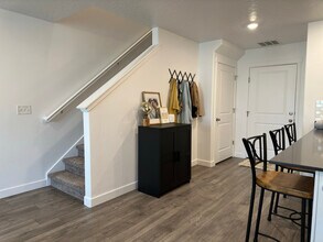 2797 N Airmen Ave in Layton, UT - Building Photo - Building Photo