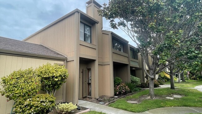 property at 3334 Solomon Ln
