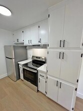 118 S Wetherly Dr in Los Angeles, CA - Building Photo - Building Photo