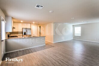 14015 Mulch Ct in San Antonio, TX - Building Photo - Building Photo