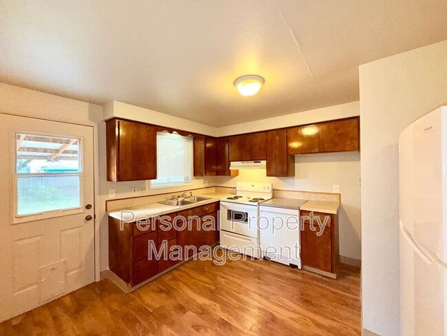 property at 10905 NE 7th St