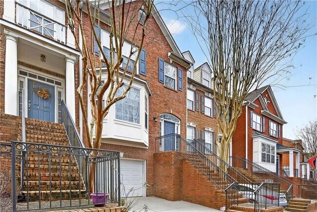 438 Tioram Ln SE in Smyrna, GA - Foto de edificio - Building Photo
