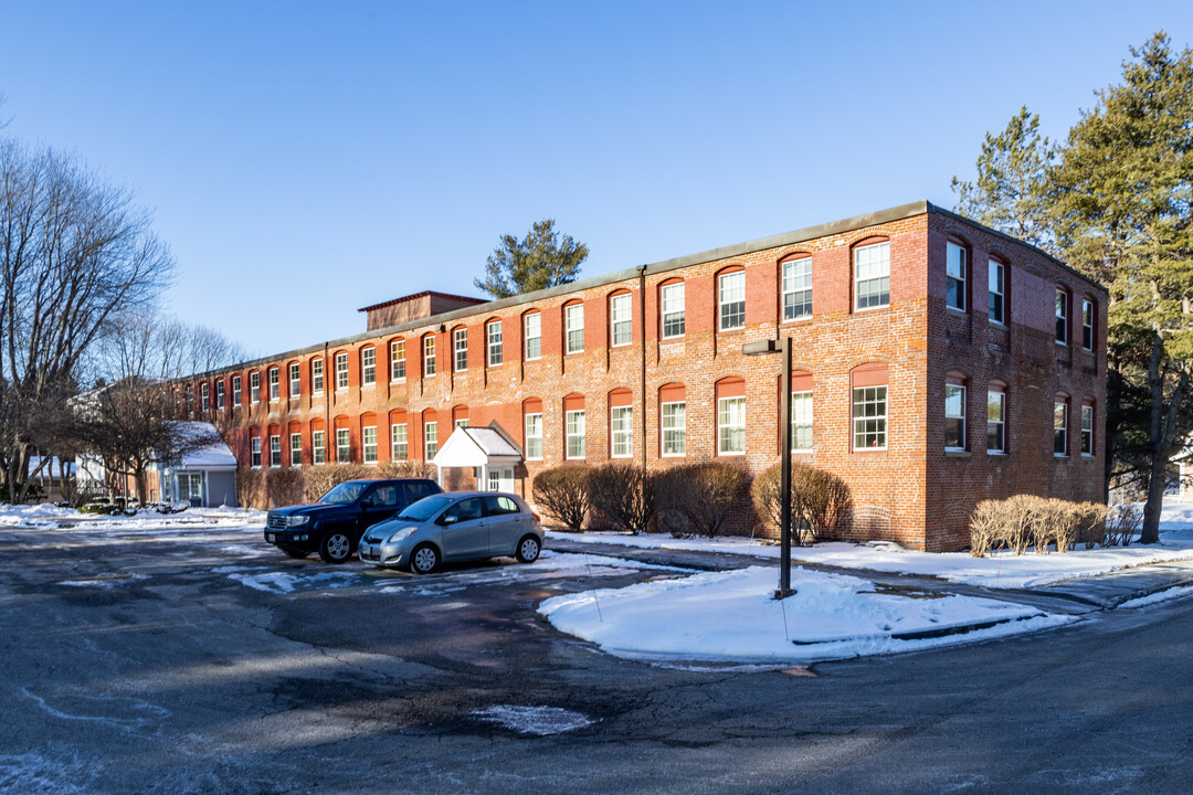 45 Western Ave in Biddeford, ME - Foto de edificio