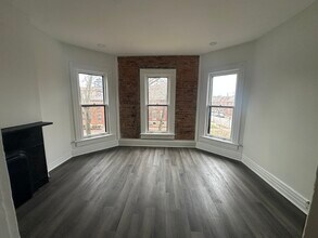 81 Warren St, Unit 2 in Columbus, OH - Building Photo - Building Photo