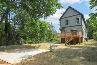 1719 12th Ave N in Nashville, TN - Building Photo - Building Photo