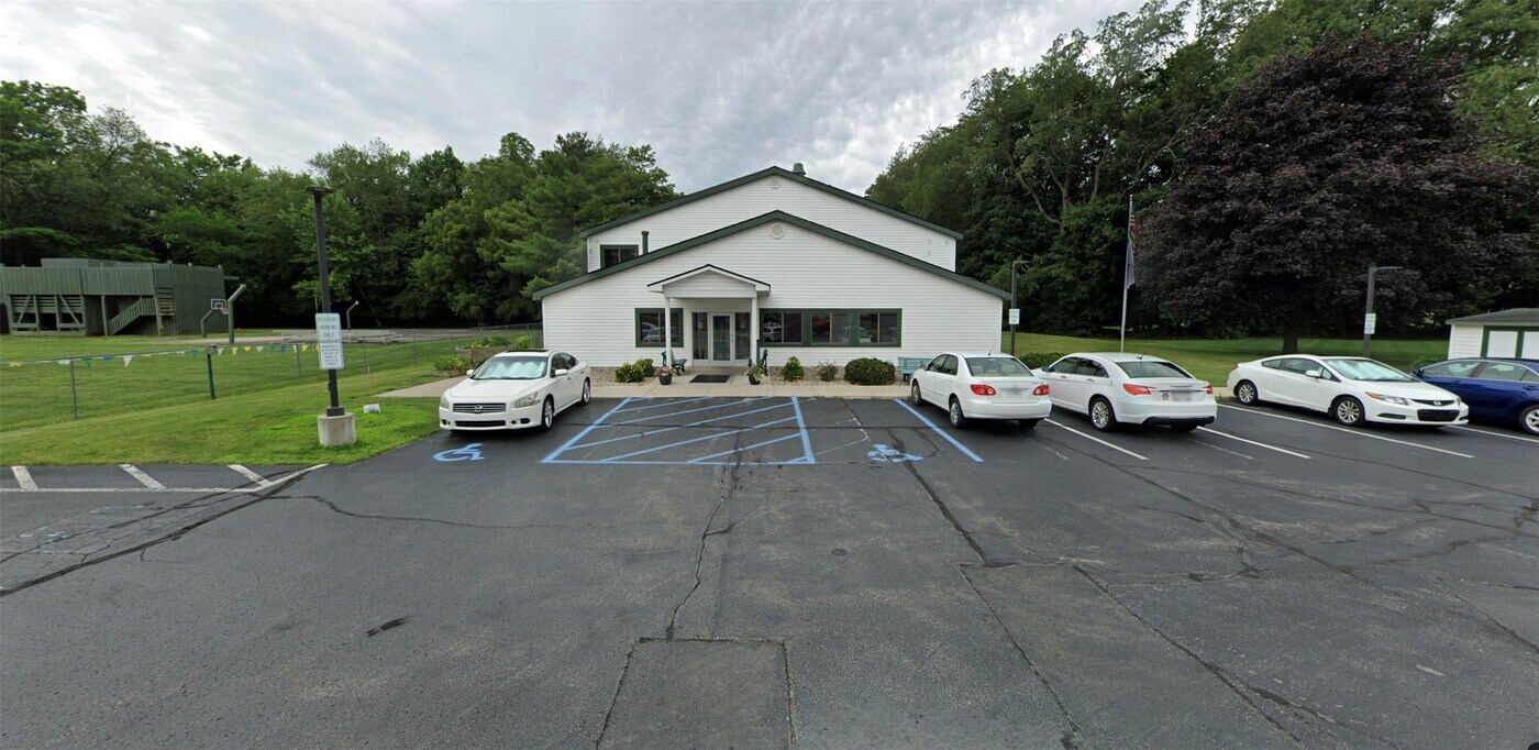 1204 Andrew Ave in La Porte, IN - Building Photo