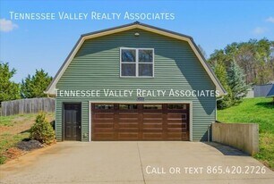 1820 Andes Rd in Knoxville, TN - Building Photo