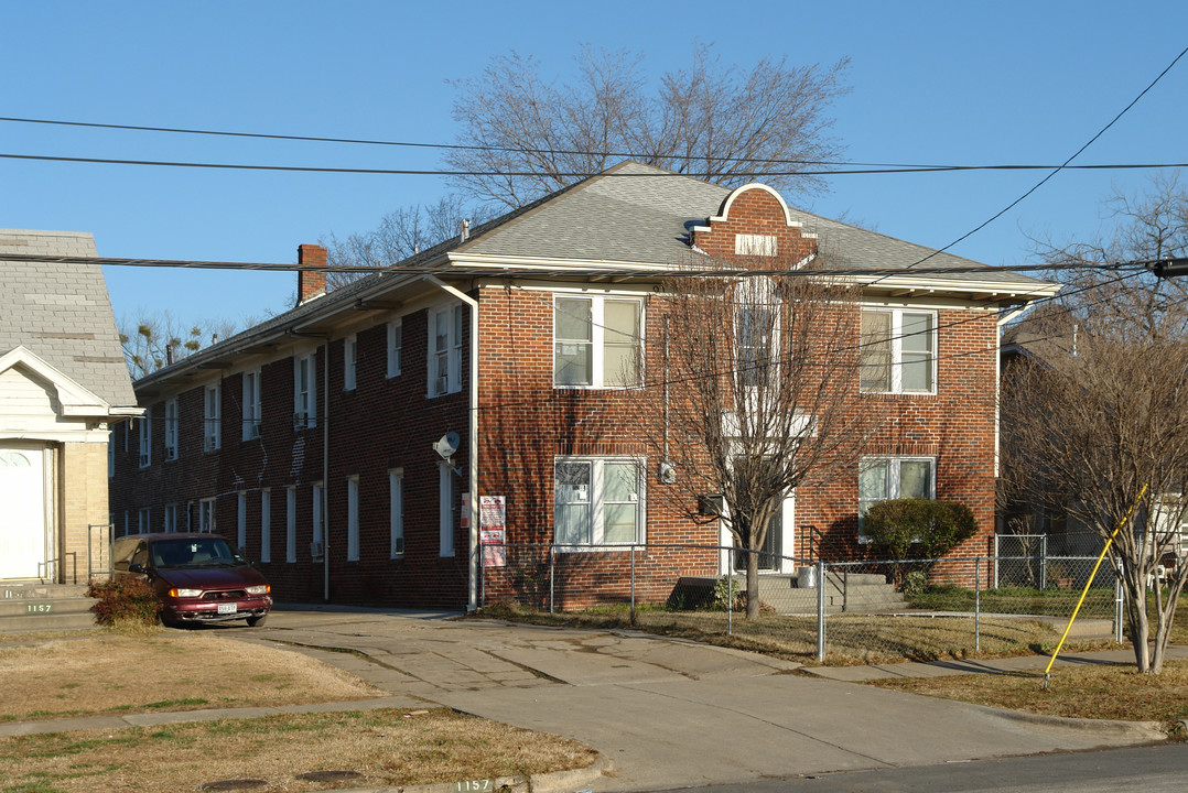 1159 N Madison Ave in Dallas, TX - Building Photo