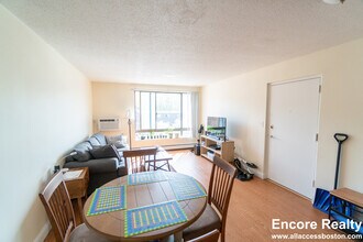 109-111 Tremont St. Unit 416 in Boston, MA - Building Photo - Building Photo