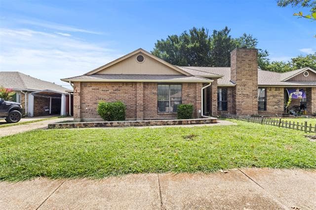property at 713 Lemons St
