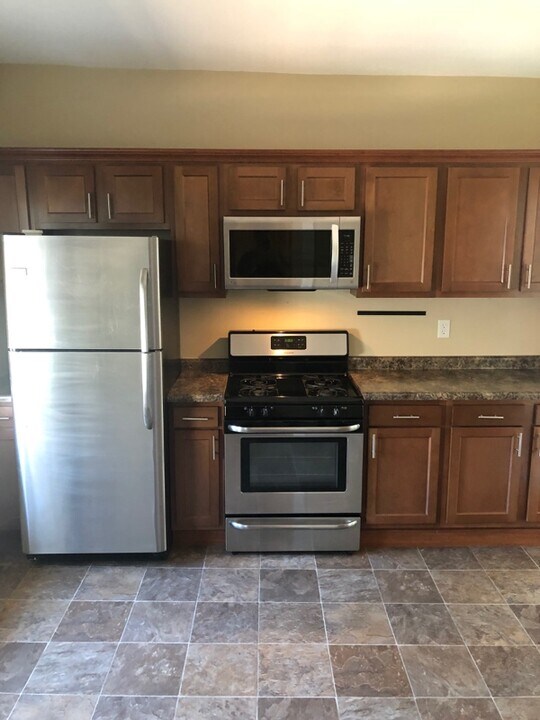 1036 E Land Pl in Milwaukee, WI - Building Photo