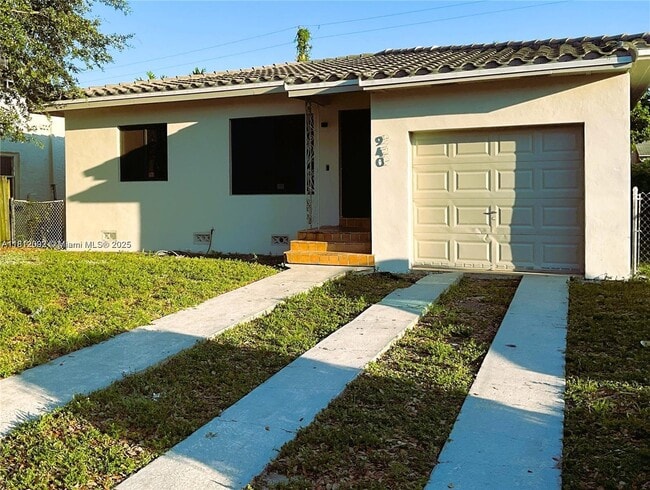 property at 940 NW 47th St