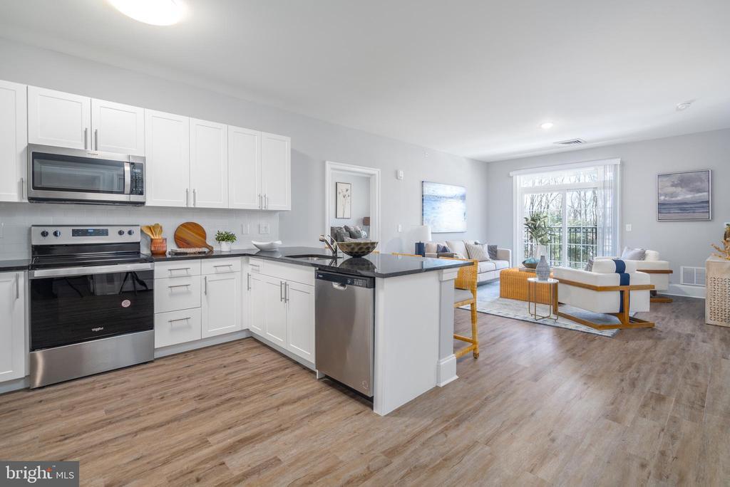 700 Citation Ln in Cherry Hill Township, NJ - Building Photo