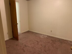 226 W Michigan Ave in Ypsilanti, MI - Building Photo - Building Photo