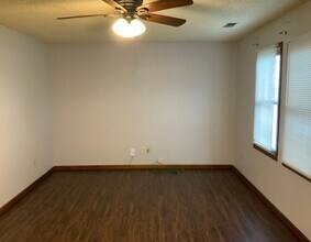 1437-1437 Ash Ct in Eudora, KS - Building Photo - Building Photo