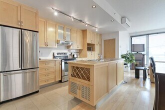 650 Wilfrid-Laurier Av in Québec, QC - Building Photo - Building Photo
