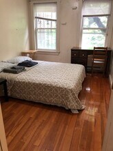 96 Hammond St, Unit 2 in Boston, MA - Foto de edificio - Building Photo