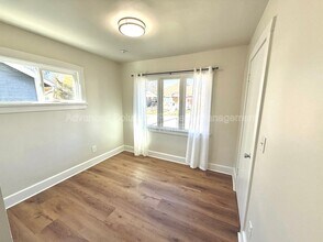 270 E Coatsville Ave in Salt Lake City, UT - Building Photo - Building Photo