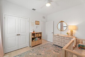 5892 SE Sky Blue Cir in Stuart, FL - Building Photo - Building Photo