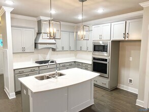 410 Raleigh Elm Dr in Huntsville, AL - Building Photo - Building Photo