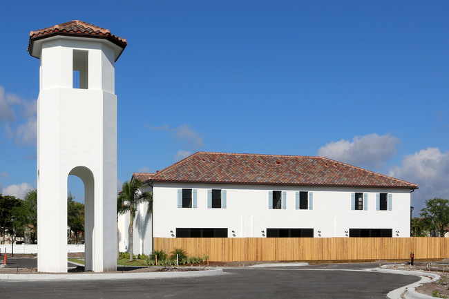 Santa Catalina in Greenacres, FL - Building Photo - Building Photo